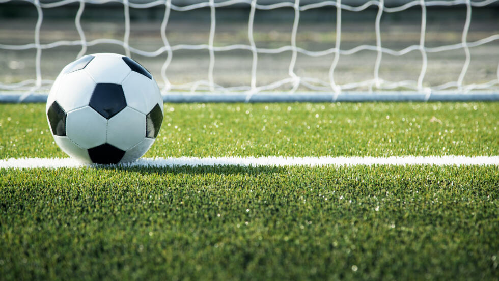 美因茨后卫科尔德甲生涯第9次染红，成德甲历史染红最多球员